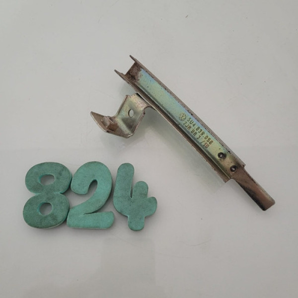 Guia Vidro Traseiro Direito Vw Gol G5 Cx 824