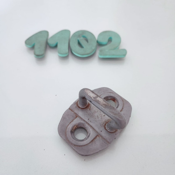 Batente Da Fechadura Da Porta Fiat Freemont Cx 1102