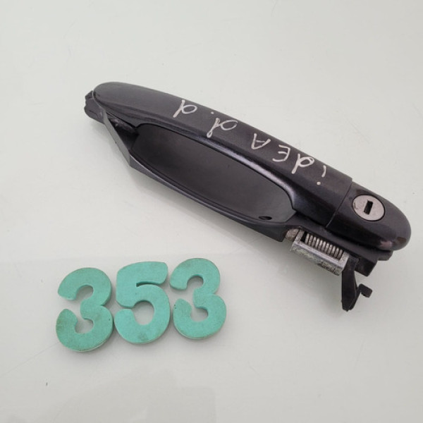 Maçaneta Externa Dianteira Direita Fiat Idea 2011 A 2015