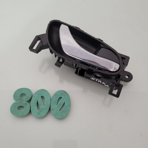 Maçaneta Interna Diant.direita Nissan Sentra 2015 A 18 Cx800