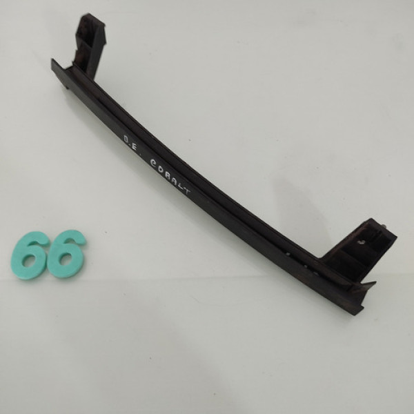 Guia Vidro Porta Dianteira Esquerda Gm Cobalt 