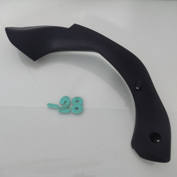 Moldura Coluna Porta Malas Lado Direito Peugeot 208