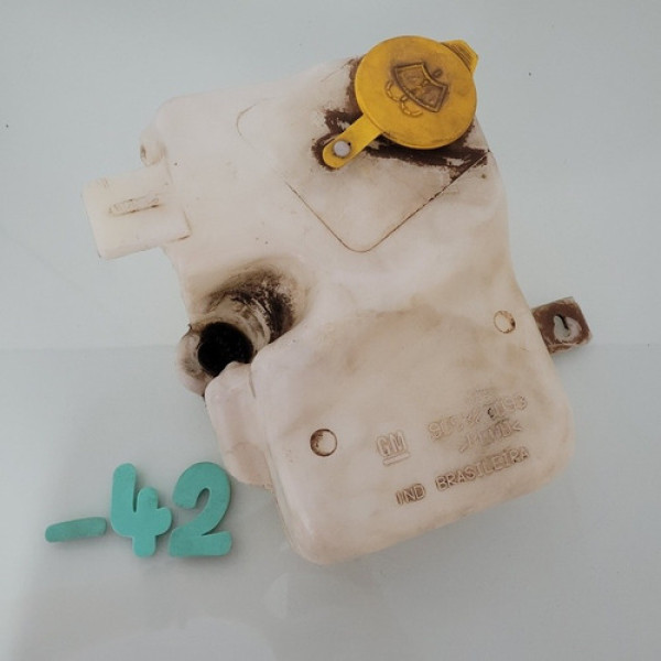 Reservatorio Agua Parabrisa Montana 2015 Original.