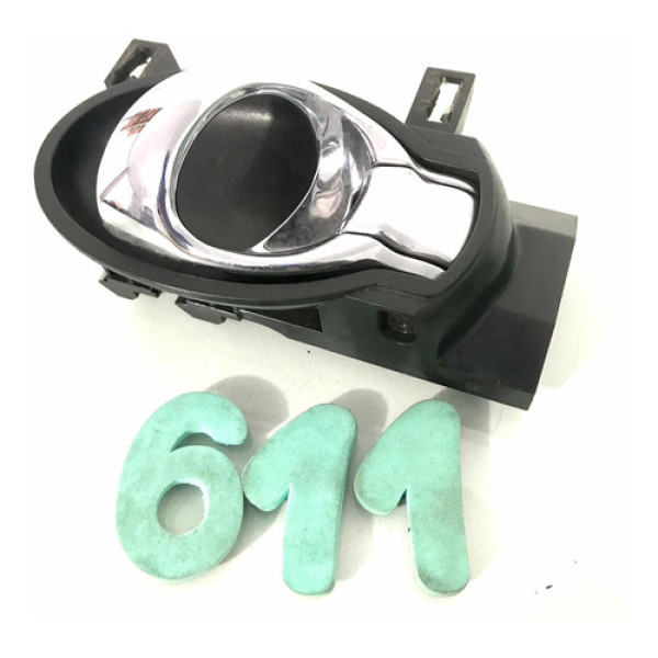 Maçaneta Interna Lado Esquerdo Traseiro Nissan Versa/ March 