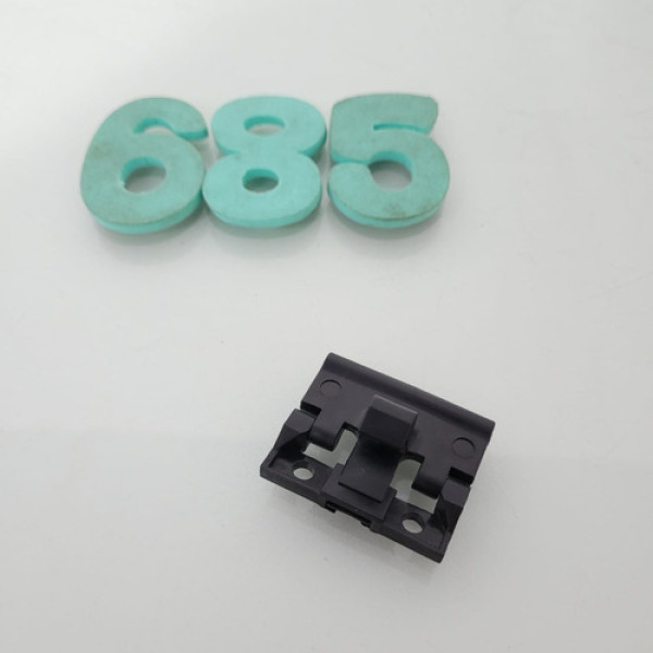 Dobradiça Do Porta Luvas Lifan X60 Cod S5305140