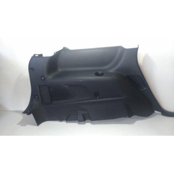 Acabamento Interno Traseiro Lado Esquerdo Fiat Freemont