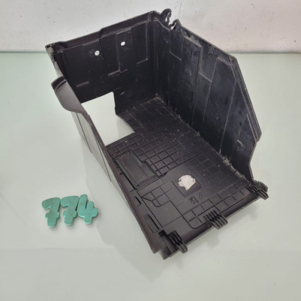 Caixa De Suporte Da Bateria Peugeot 408 Cx 774