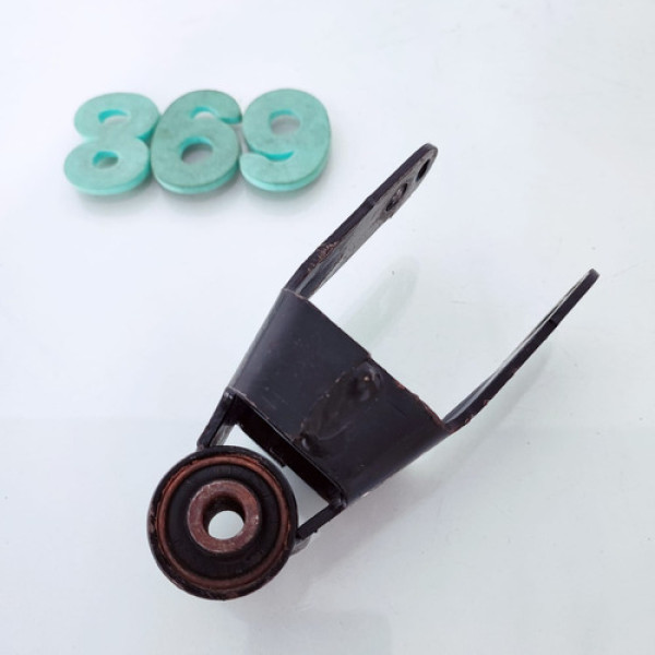 Coxim Do Câmbio Peugeot 206 Cx 869