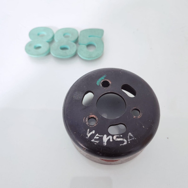 Polia Da Bomba D\'água Nissan Versa 1.6 Cx 885