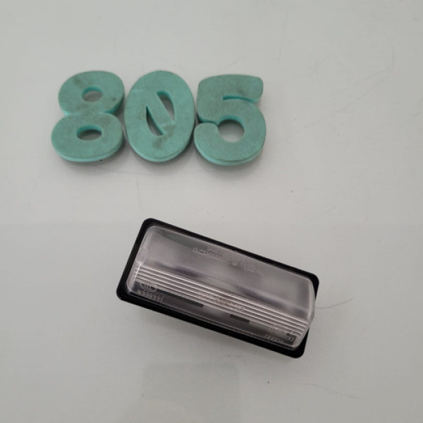 Luz De Placa Traseira Nissan Sentra 2018 Cx 805