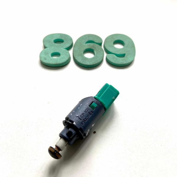 Sensor Interruptor Pedal Freio Renault Duster - Cx 869