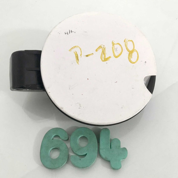 Tampa Portinhola Tanque Peugeot 208