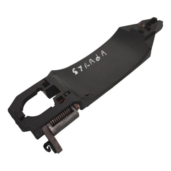 Suporte Maçaneta Dianteira Esquerda Fiat Strada 2012 A 2016 