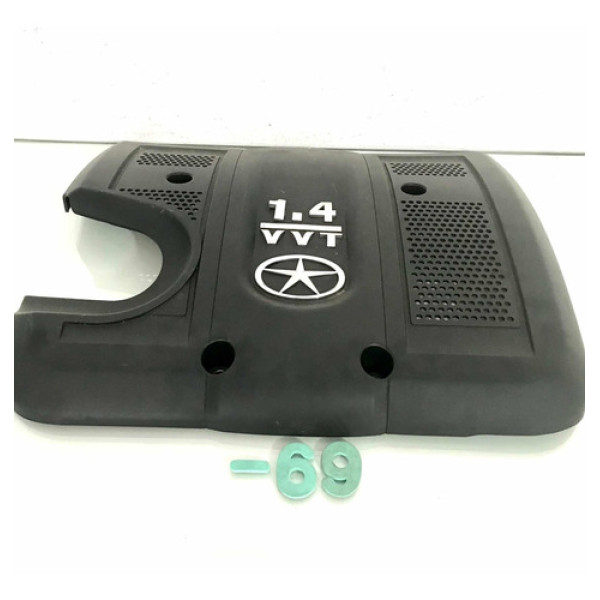 Tampa / Capa Motor Jac J3 1.4 Vvt Original C/ Emblemas