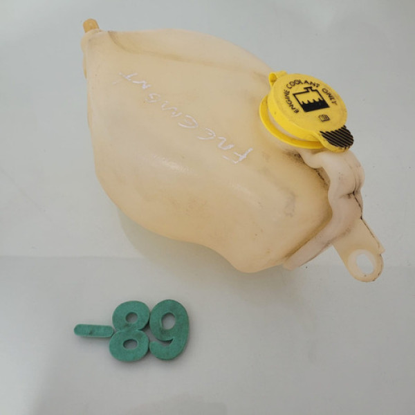 Reservatório De Água Do Radiador Fiat Freemont Sc -89