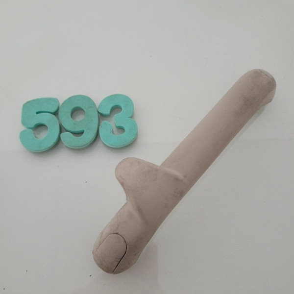 Alça Pqp Teto Traseiro Direito Dodge Journey 