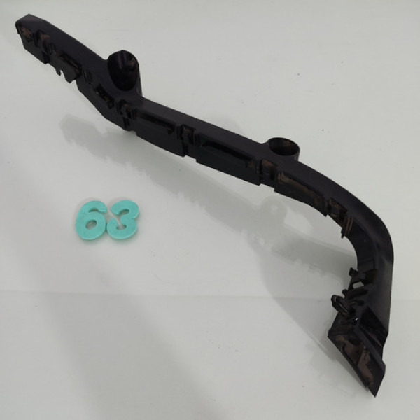 Guia Parachoque Traseiro Direito Dodge Journey Sc-63