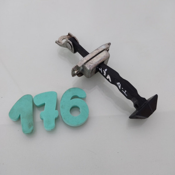 Limitador Porta Traseira Direita Nissan Versa 