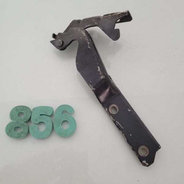 Dobradiça Do Capo Lado Esquerdo Fiat Strada 2018 Cx 856