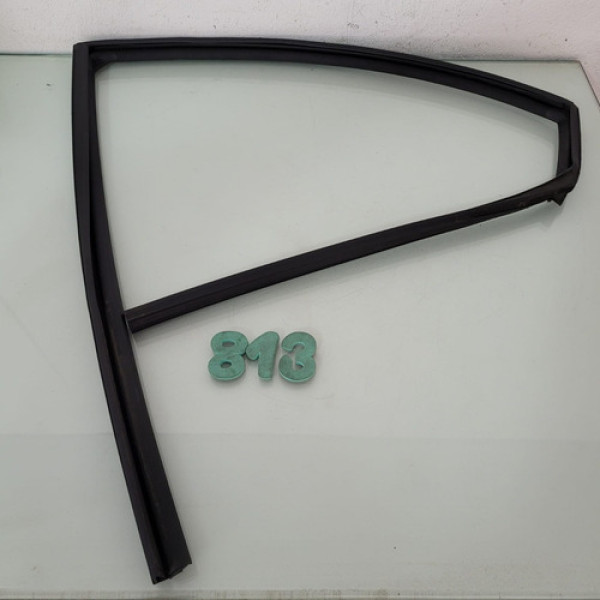 Borracha Porta Traseira Esquerda Nissan Sentra 2018 Cx 813