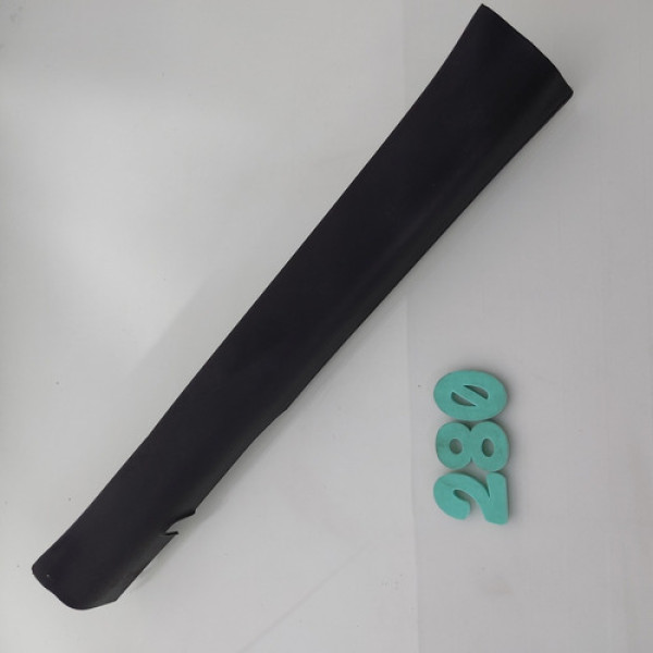 Acabamento Soleira Porta Dianteira Esquerda Hyundai Hb20 