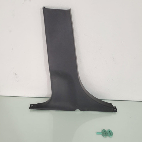 Acabamento Coluna Lado Esquerdo Dodge Journey