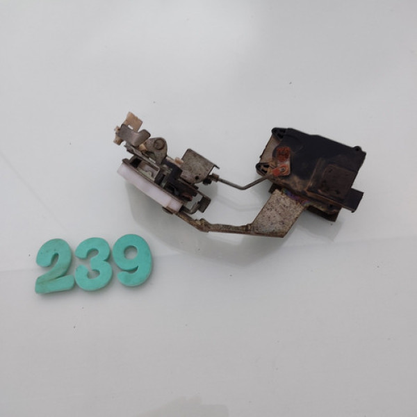 Fechadura Porta Traseira Esquerda Chery Qq