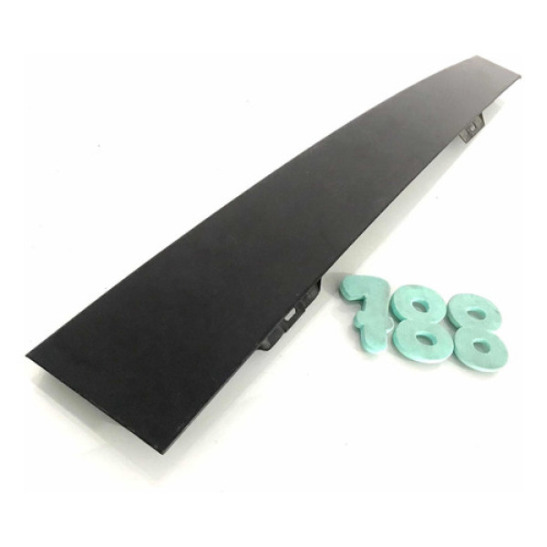 Moldura Coluna Traseira Esquerda Vw Polo 2004 - Cx 788