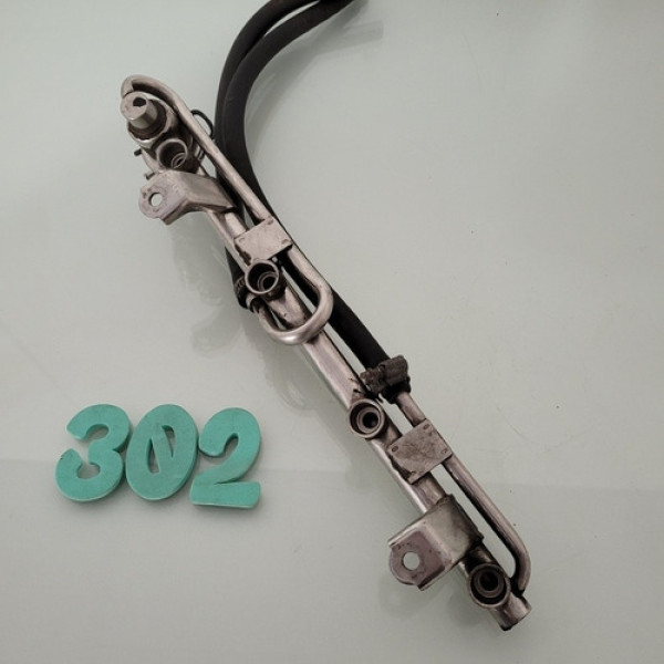 Flauta De Injeção Vw Passat 1.8t 1999 Cod 058133681c