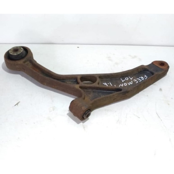 Bandeja Balança Dianteira Esquerda Fiat Freemont