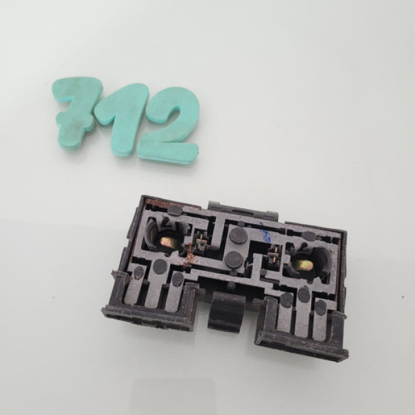 Circuito Lanterna Tras. Direita Tampa Vw Santana 2000 Cx 712