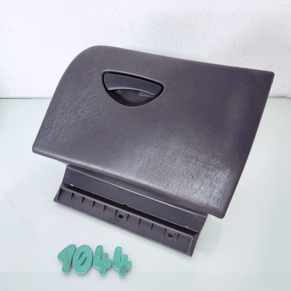 Tampa Do Porta Luvas Ford Focus 2002 Cx 1044