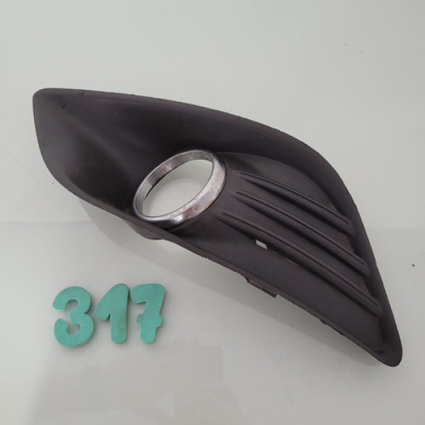 Moldura Farol De Milha Ford Focus 2009 A 2013