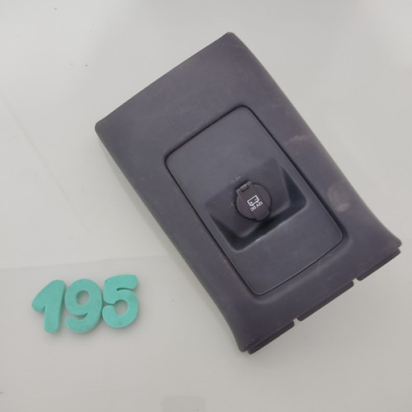 Acabamento Tomada 12v Console Fiat Freemont 