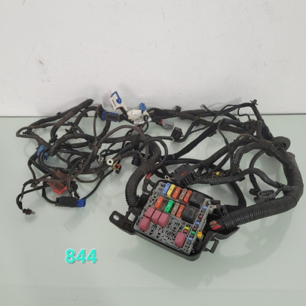 Chicote Com Caixa De Fusíveis Fiat Argo Cx 844