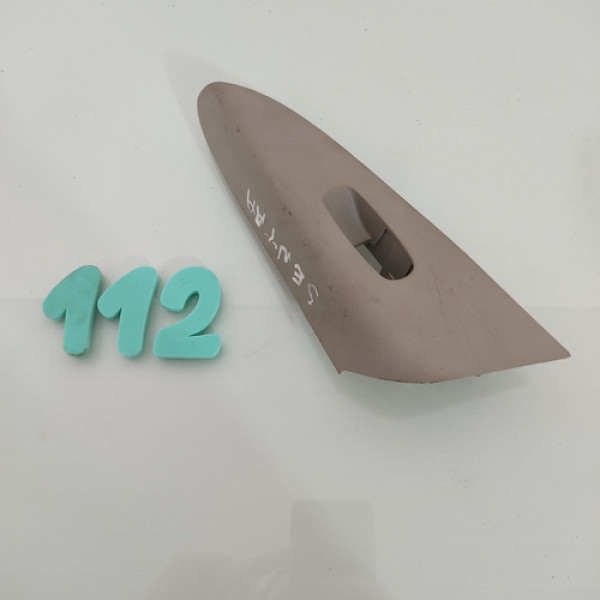 Moldura Porta Traseira Direita Nissan Sentra 2015 