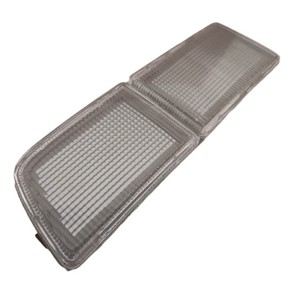 Aplique Lanterna Dianteira Direita Vw Golf 1994 A 1998