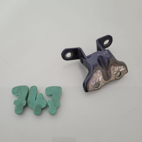 Dobradiça Porta Traseira Esquerda Hyundai Hb20 Cx 747