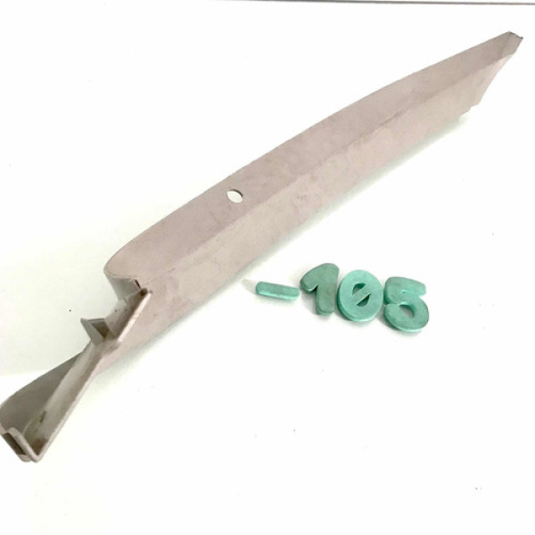 Acabamento Tampa Traseira Direita Focus Hatch 12 - S-105