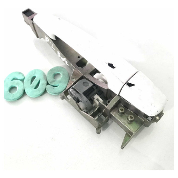 Maçaneta Externa Traseira Direita Peugeot 208