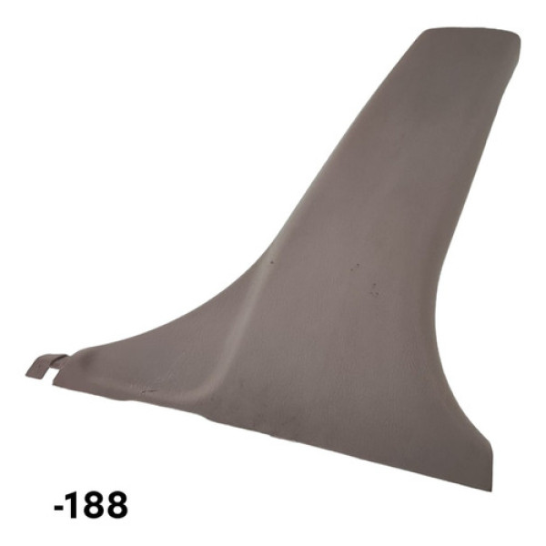 Acabamento Coluna Central Lado Direito Toyota Corolla 1999