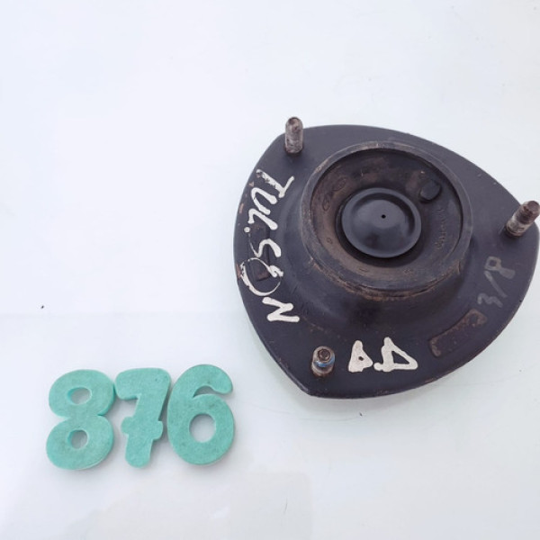 Coxim Do Amortecedor Dianteiro Direito Hyundai Tucson Cx 876