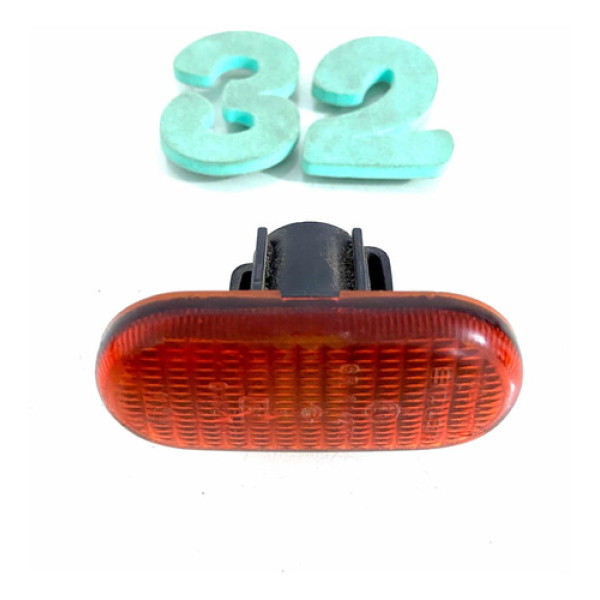 Pisca Do Paralama Renault Master Cód 7700822136 - Cx 32