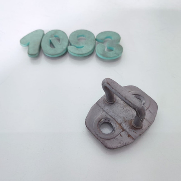 Batente Da Fechadura Da Porta Fiat Freemont Cx 1093