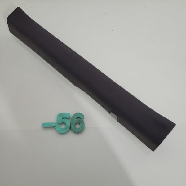 Soleira Porta Dianteira Direita Hyundai Hb20 Cod 858811s000