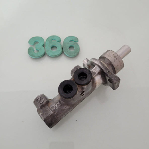 Cilindro Mestre Do Freio Vw Golf Cod 21027099