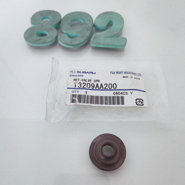 Retentor De Válvula Do Motor Subaru Impreza 2.5  Cx 892