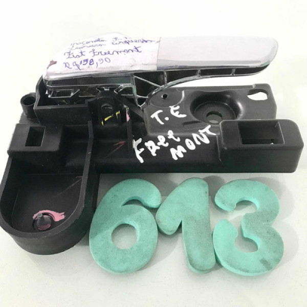 Maçaneta Interna Traseiro Esquerdo Fiat Freemont