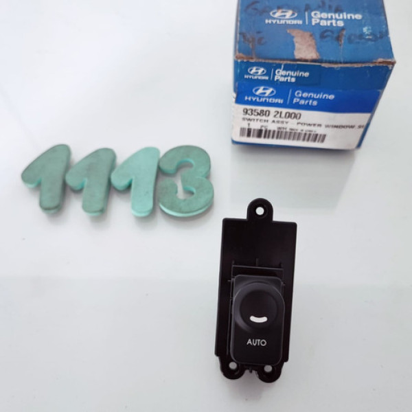 Botão Vidro Elétrico Hyundai I30 Cx 1113