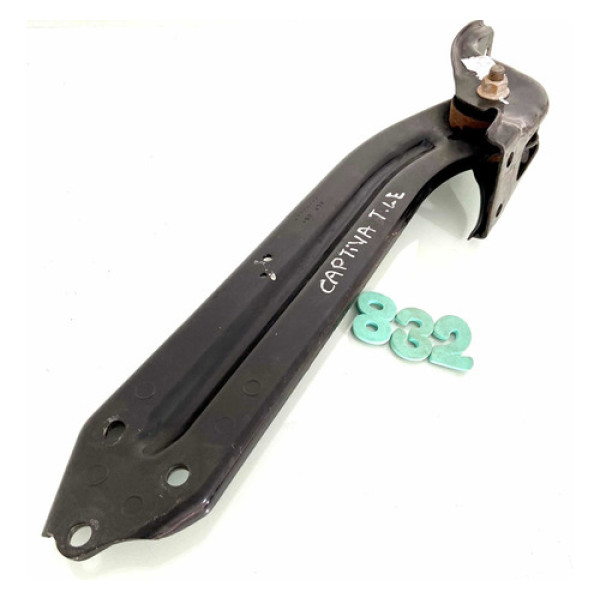 Facão Bandeja Traseiro Esquerdo Gm Captiva 2.4  - Cx 832